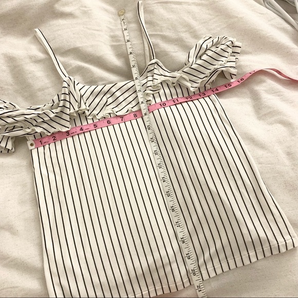 AMERICAN EAGLE Striped Ruffle Top NWOT - Picture 5 of 7